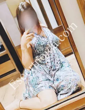 Akanksha Call Girls In Aerocity Aerocity cash payment call girls