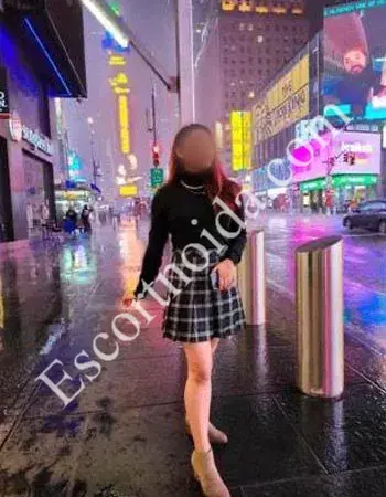 Top Escorts In Aerocity